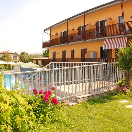 Panoramica Hotel 3*