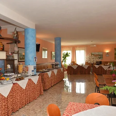 Panoramica Hotel 3*