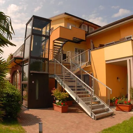 Panoramica Szálloda